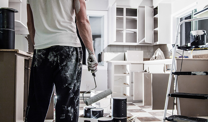 7 Reasons You Should Leave Kitchen Cabinet Painting to the Professionals