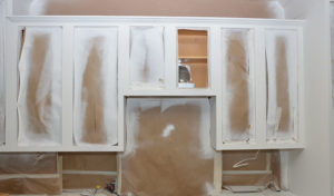 Common Mistakes People Make When Hiring a Professional for Their Cabinet Painting Project